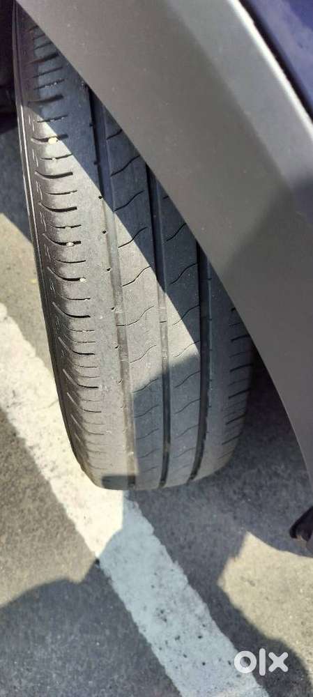 Renault Triber Rxz, 2022, Petrol