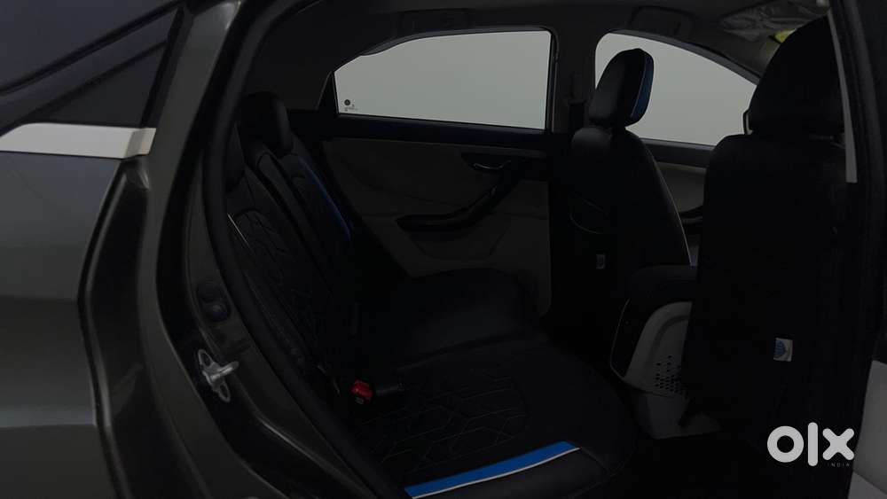 Tata Nexon 1.2 Revotron Xz Plus Dual Tone, 2020, Petrol
