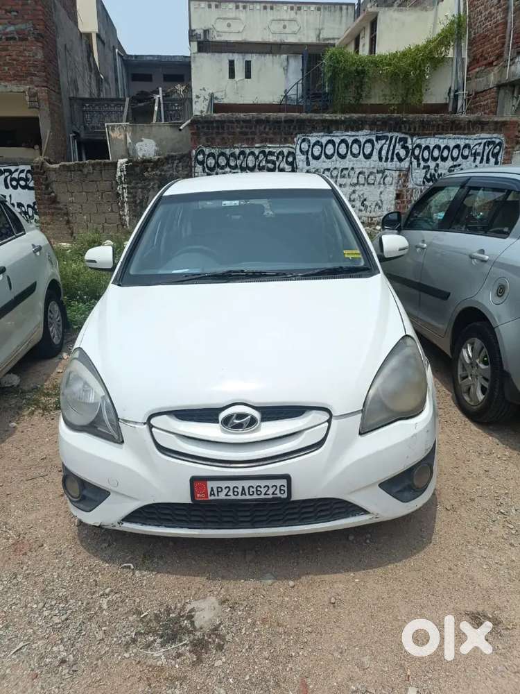 Hyundai Verna 2010