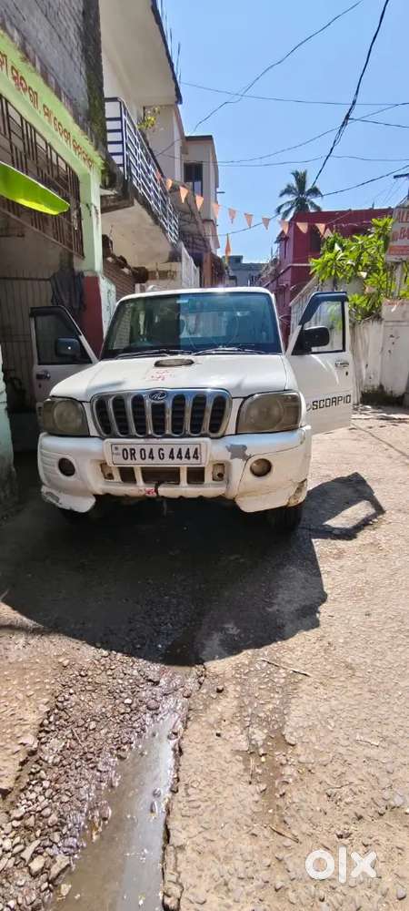 Mahindra Scorpio 2007 Diesel Manual 300000 Km Driven
