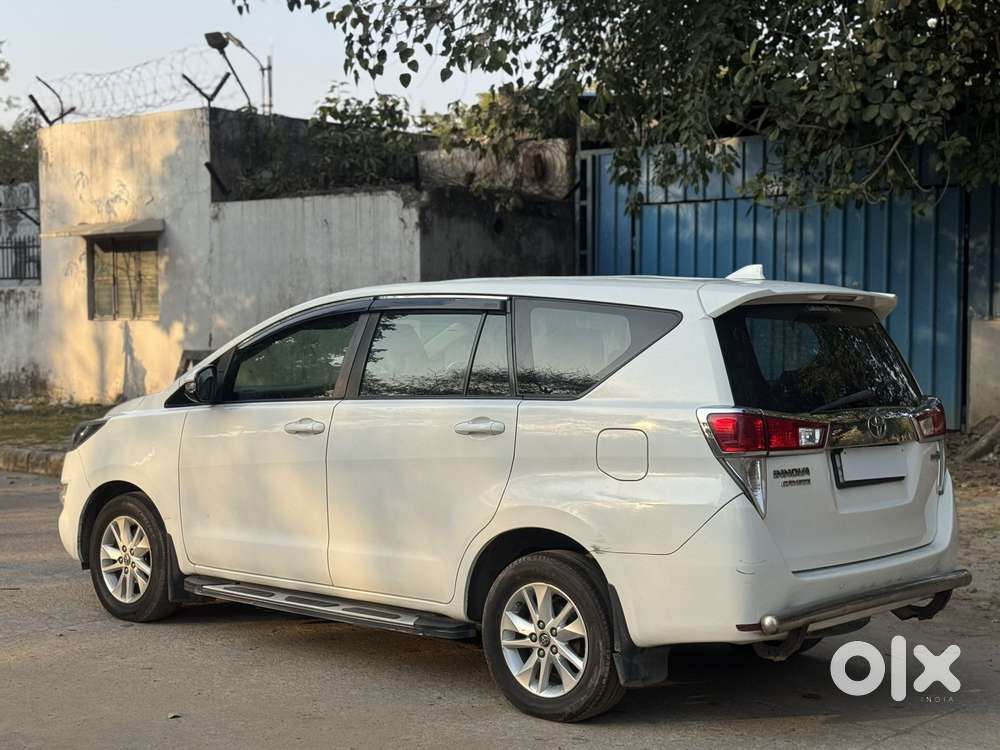 Toyota Innova Crysta 2.7 Gx At 8s, 2019, Diesel