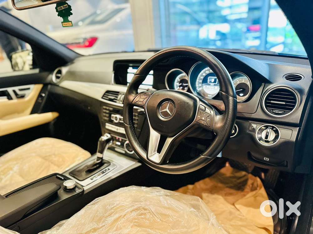 Mercedes-benz C-class C 200 Progressive, 2012, Petrol