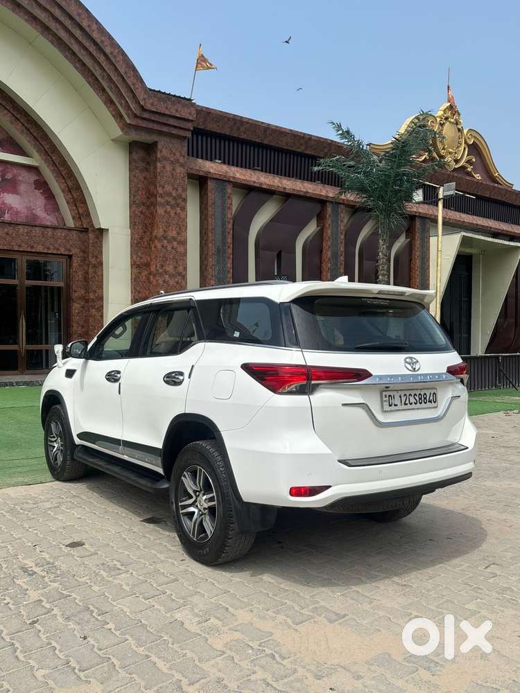 Toyota Fortuner 4x2 At 2.7 Petrol, 2020, Petrol