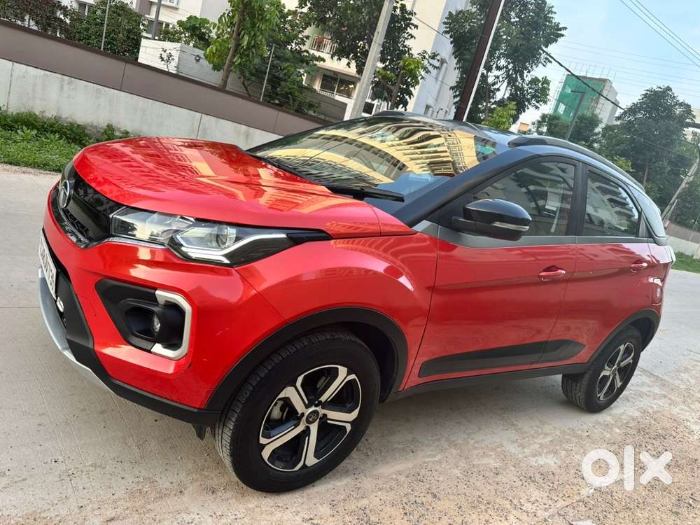 2023 Tata Nexon Xza+hs+dt Petrol