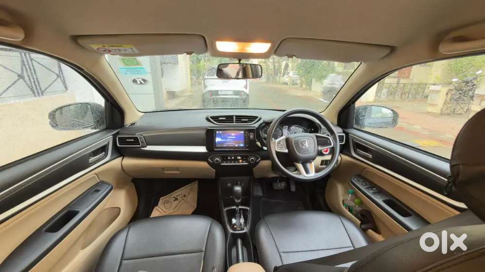 Honda Amaze 2024 Petrol 9852 Km Driven Top Model Good Coundition