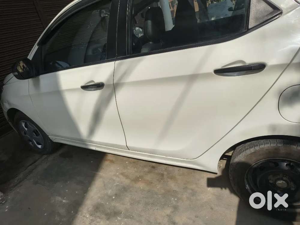 Tata Tiago 2024 Petrol 60000 Km Driven