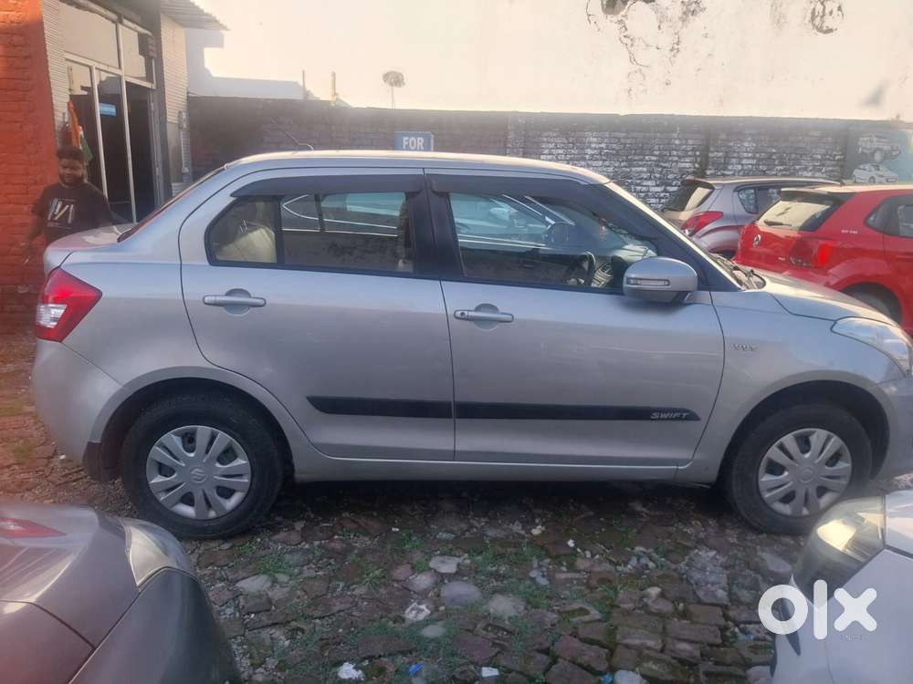 Maruti Suzuki Swift Dzire 1.2 Vxi Bsiv, 2014, Petrol