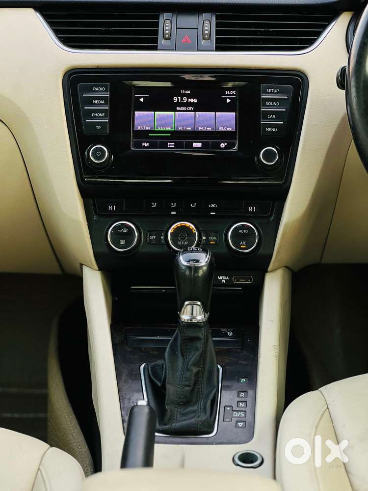 Skoda Octavia Ambition 2.0 Tdi At, 2013, Diesel