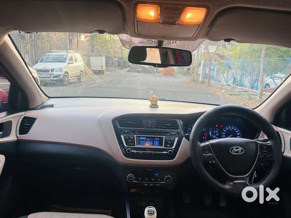 Hyundai Elite I20 Sportz (o) 1.4, 2015, Petrol