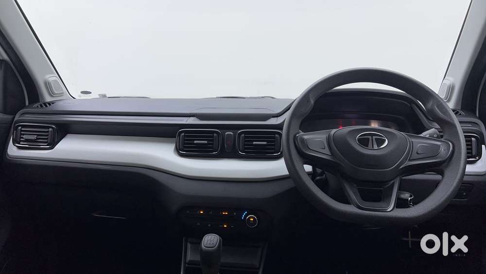 Tata Punch Pure, 2025, Petrol