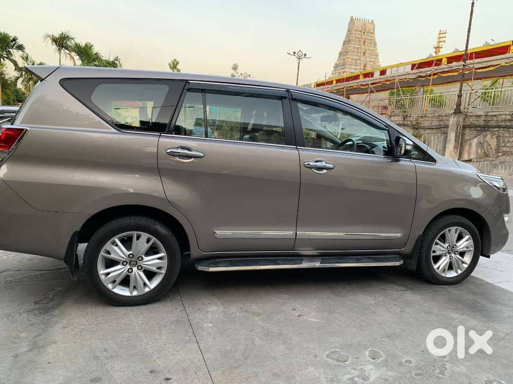 Toyota Innova Crysta 2.4zx 2017 - Only 55,000 Kms  Bronze  Excellent