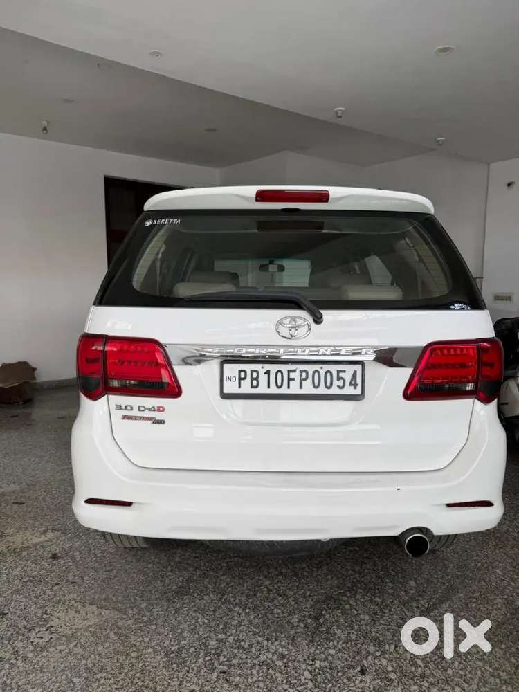 Toyota Fortuner 2012 4x4