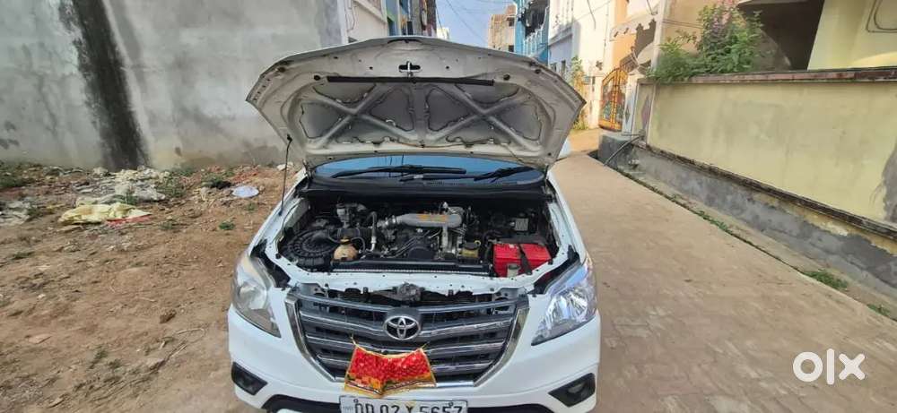 Toyota Innova 2015 Diesel Well Maintained