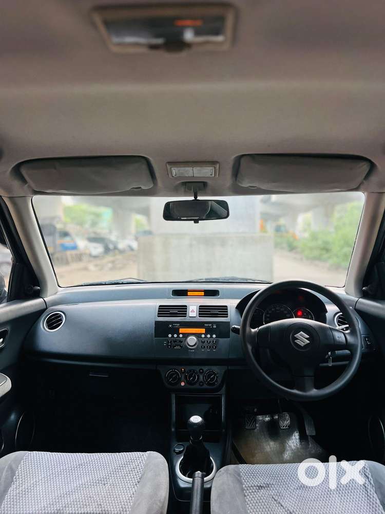 Maruti Suzuki Swift Dzire 1.2 Vxi Bsiv, 2011, Petrol