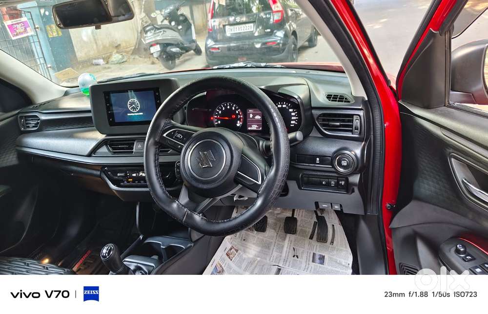 Maruti Suzuki Swift Vxi Optional, 2025, Petrol