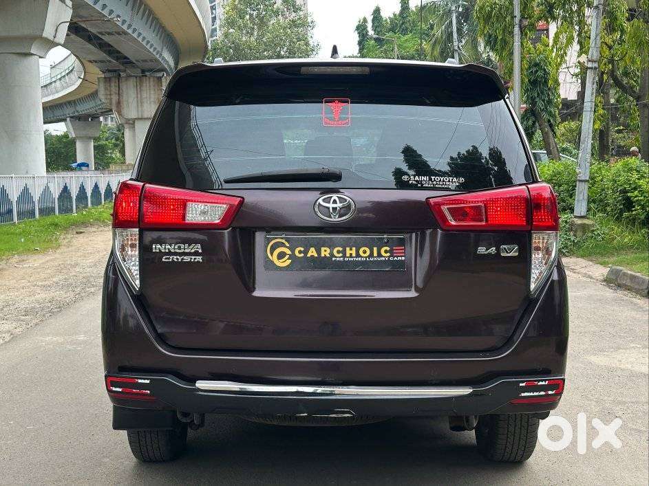 Toyota Innova Crysta 2.4 V 8 Str, 2021, Diesel