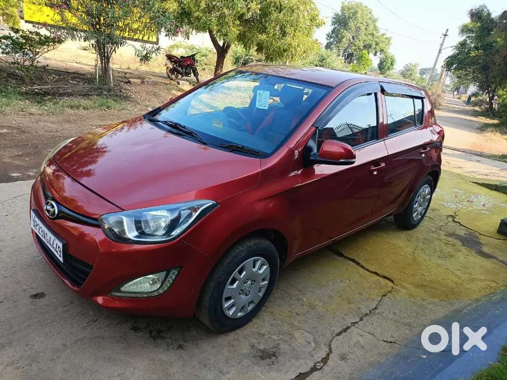 Power Steering, Power Windows,chilled Ac, Music System Touch ,