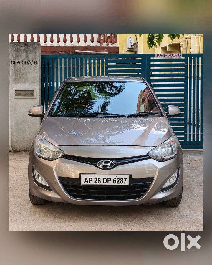 Hyundai I20 Sportz At 1.4, 2012, Petrol