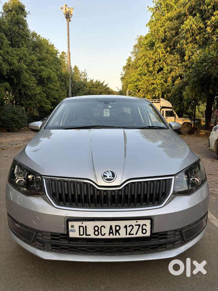 Skoda Rapid 1.6 Mpi At Style, 2017, Petrol