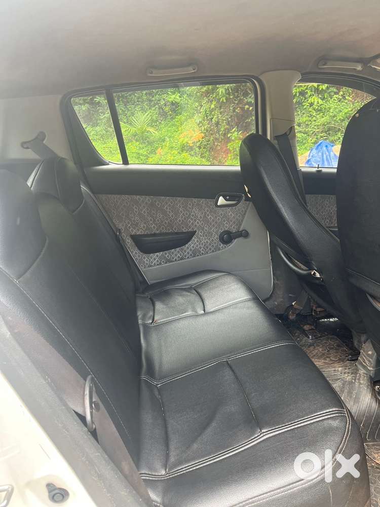 Alto 800 Neat And Well Maintained