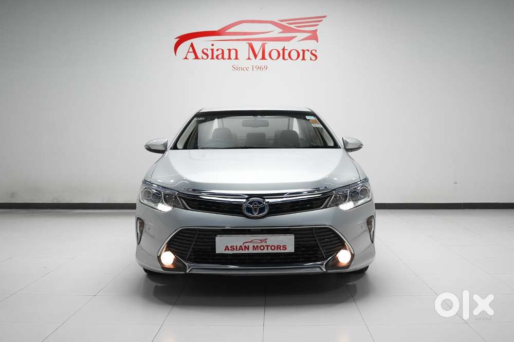 Toyota Camry 2.5 Hybrid, 2016, Petrol
