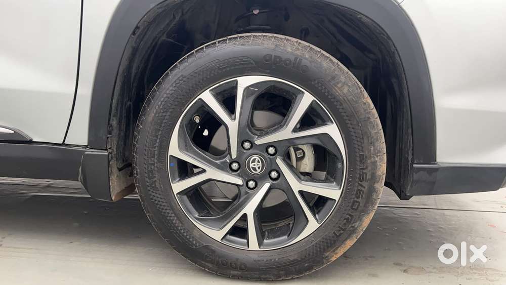 Toyota Urban Cruiser Hyryder V Hybrid Aero Edition, 2023