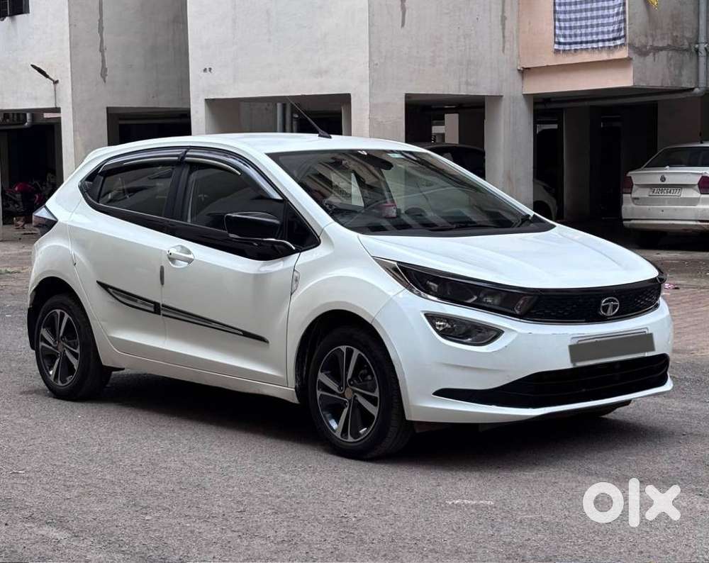 Tata Altroz Xz, 2022, Petrol