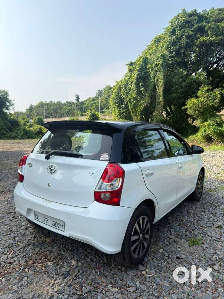 Toyota Etios Liva 1.2 V, 2019, Petrol