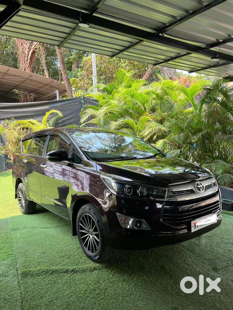 Toyota Innova Crysta 2.8z Automatic Good Condition