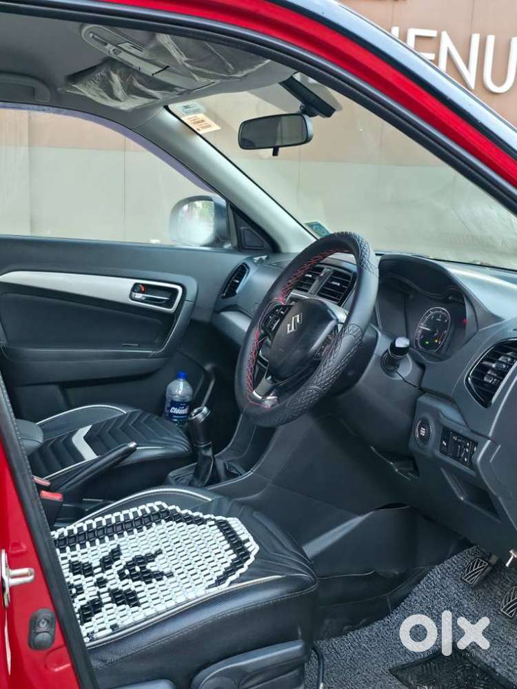 Maruti Suzuki Brezza Zdi+ Dual Tone, 2017, Diesel