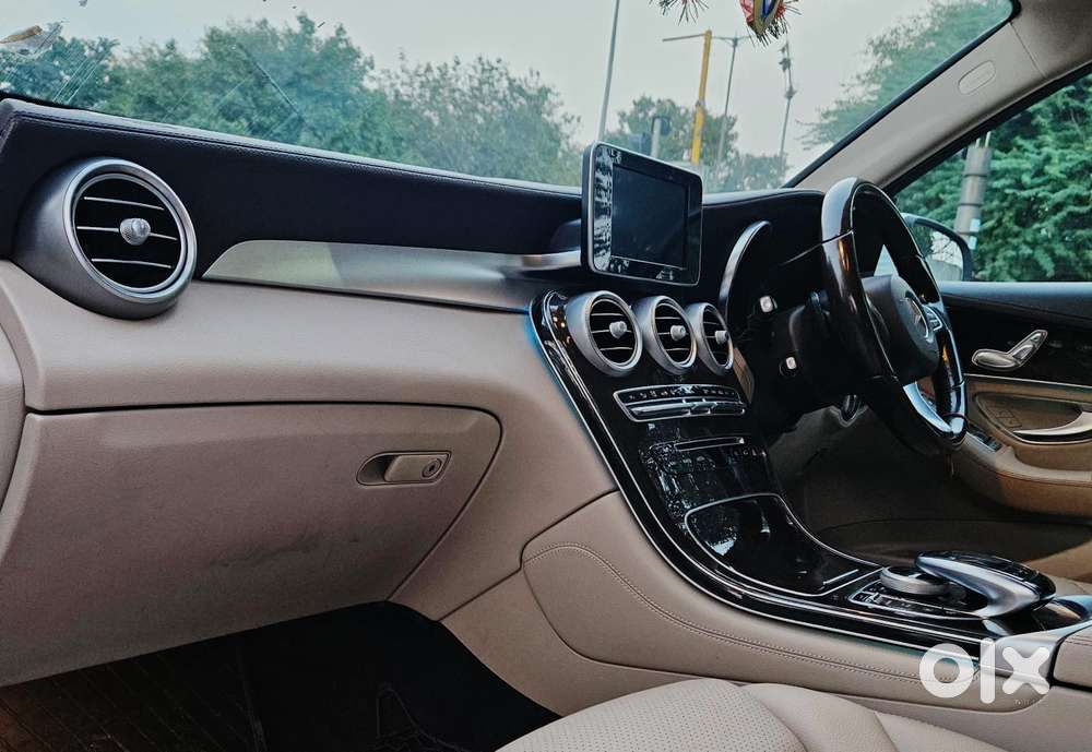 Mercedes-benz Glc Class 300 4matic Sport, 2018, Petrol