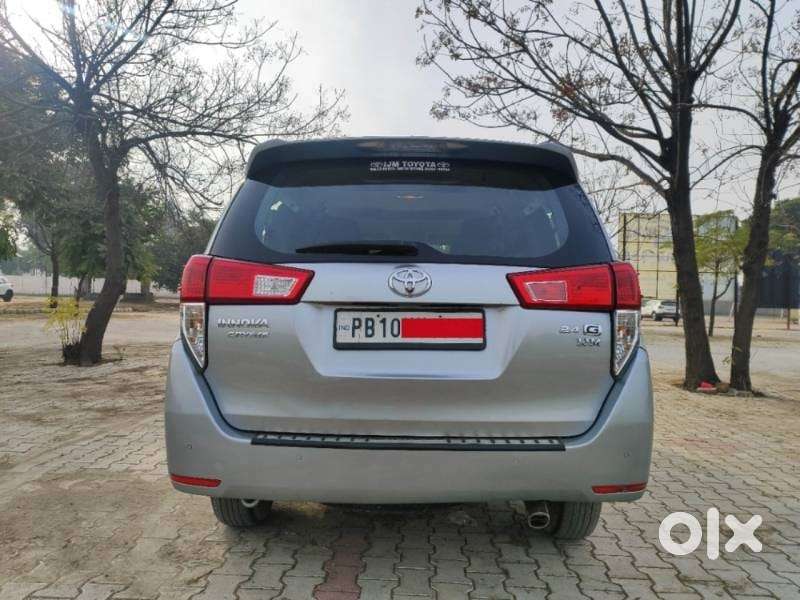 Toyota Innova Crysta 2.4 Gx Mt, 2022