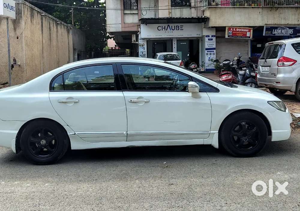 Honda Civic 1.8 V Mt