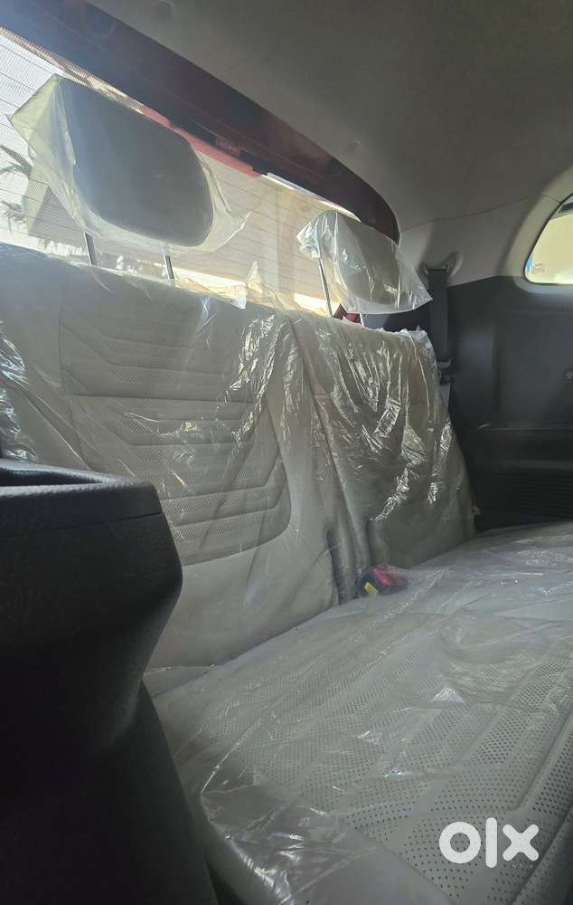 Kia Carens 1.5 Luxury Plus Turbo 7 Str, 2023, Petrol