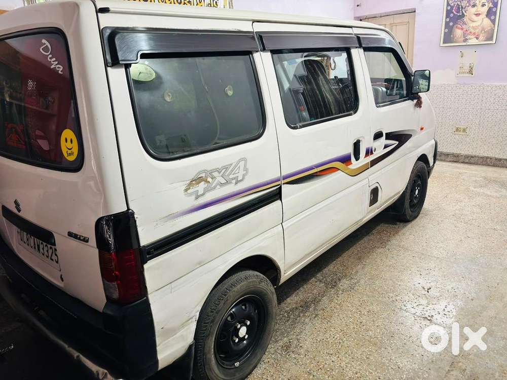 Maruti Suzuki Eeco Petrol + Cng 2012 Model