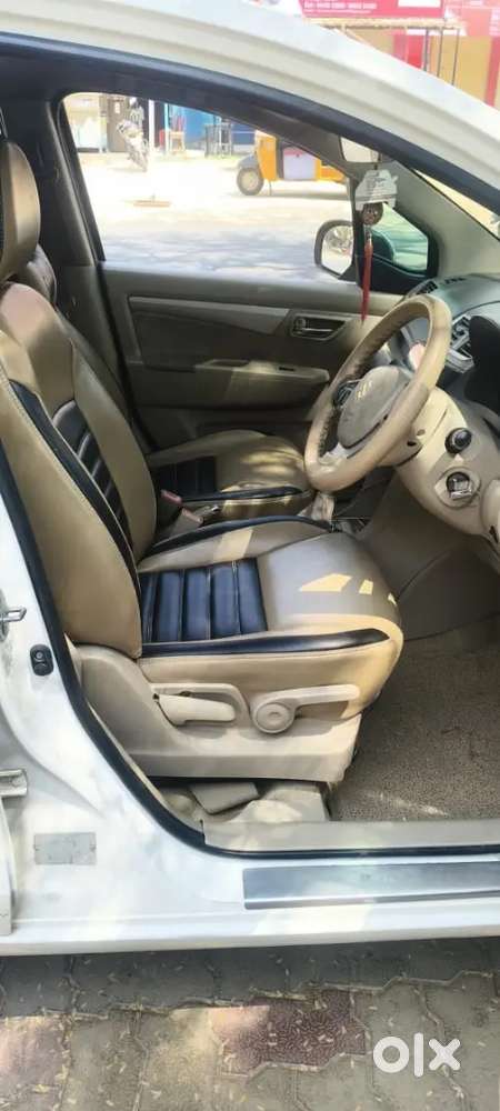 Maruti Suzuki Ertiga 2013