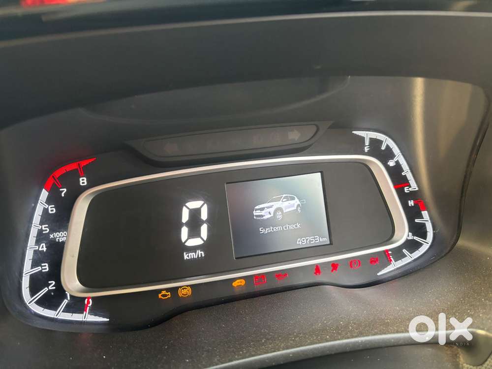 Kia Sonet, 2021, Petrol