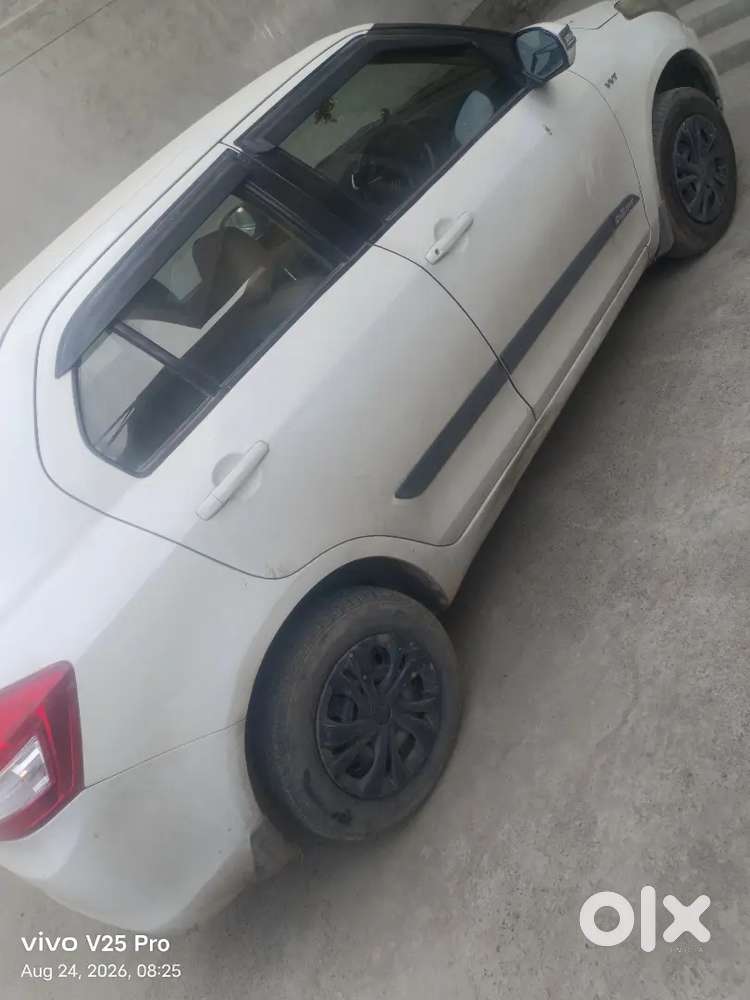 Maruti Suzuki Dzire 1.2 2015
