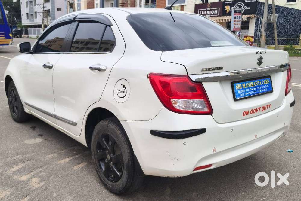 Maruti Suzuki Dzire 1.2 Vxi Amt, 2021, Petrol