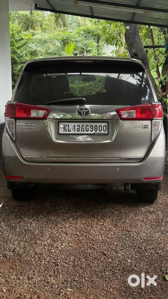 Toyota Innova Crysta 2016 Diesel 7-seater