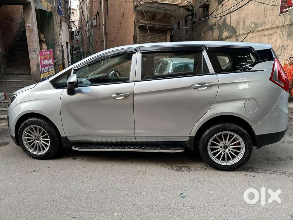 Mahindra Marazzo Well Mainted