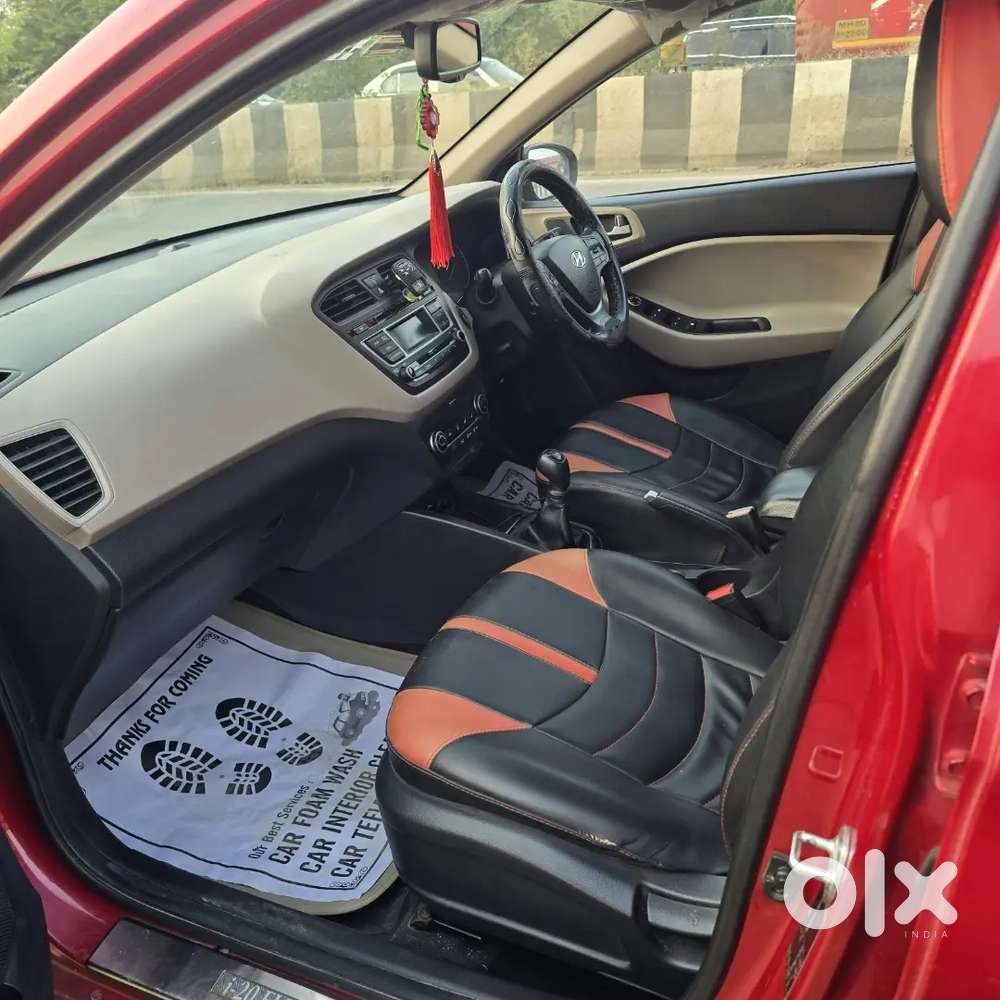Hyundai I20 Sportz Petrol Manual 2015