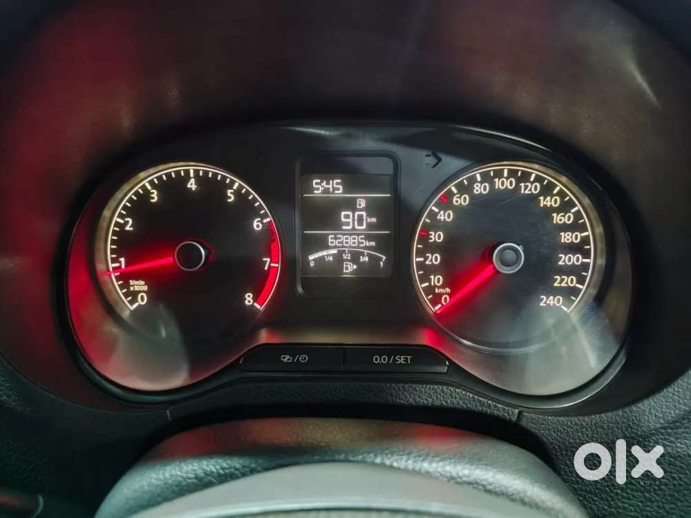 Volkswagen Polo Petrol Comfortline 1.2l, 2016, Petrol