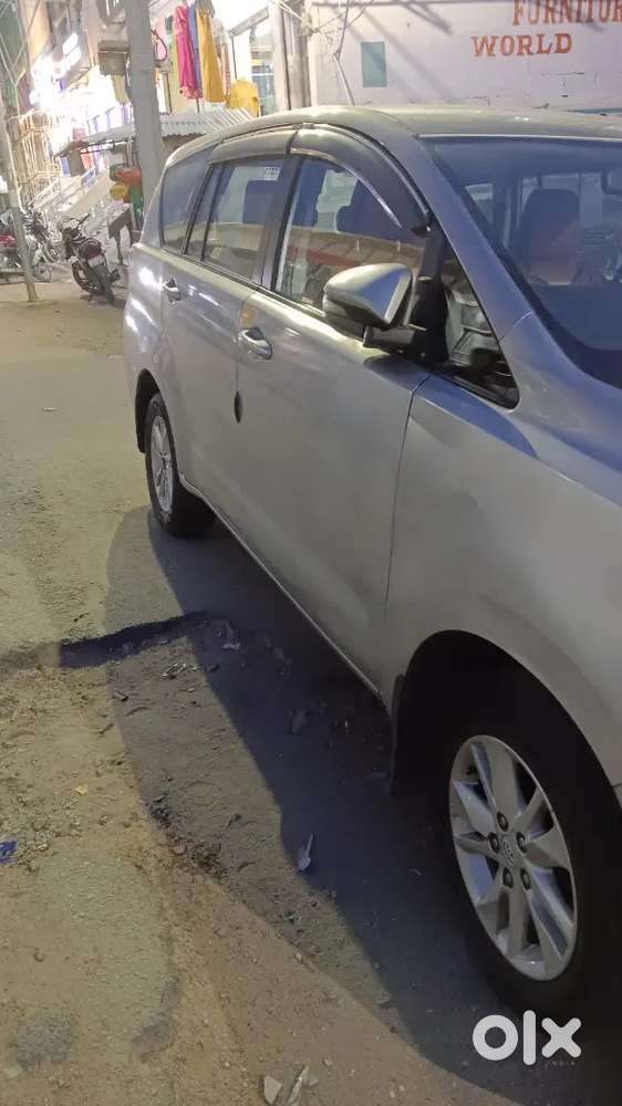 Toyota Innova Crysta 2023 Diesel 184000 Km Driven