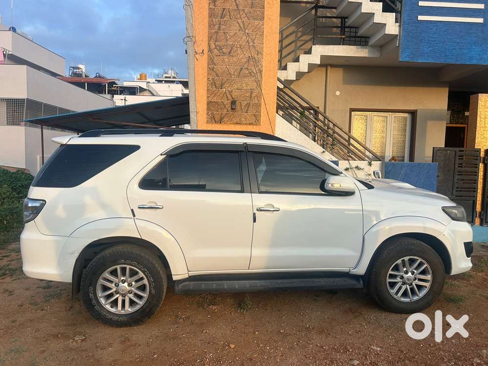 Toyota 2013 Diesel Automatic