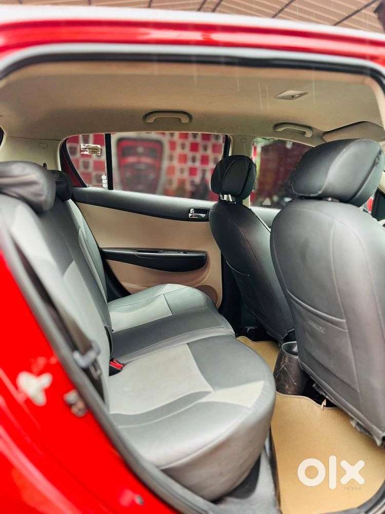 Hyundai I20 2015-2017 Sportz Option 1.4 Crdi, 2013, Diesel