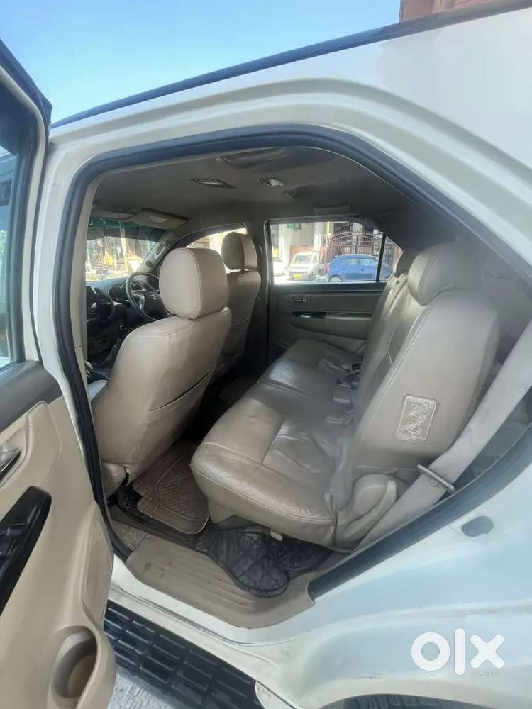 Toyota Fortuner 2013 Diesel Manual