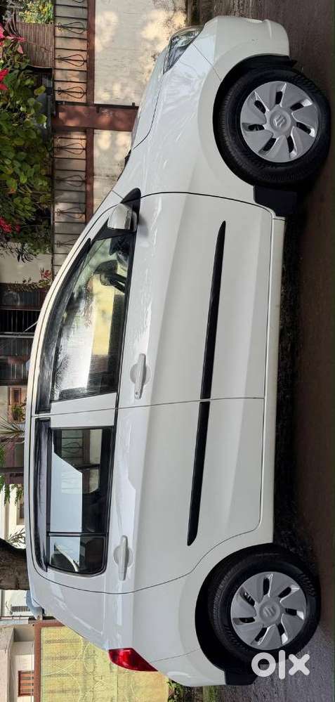 Maruti Suzuki Celerio Zxi Mt, 2015, Petrol