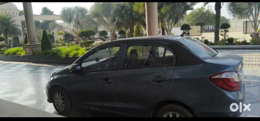 Ungent Sale Honda Amaze 2016