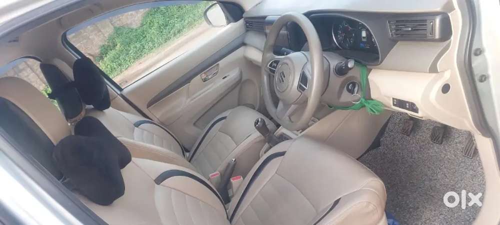 Maruti Suzuki Ertiga Vxi 2025